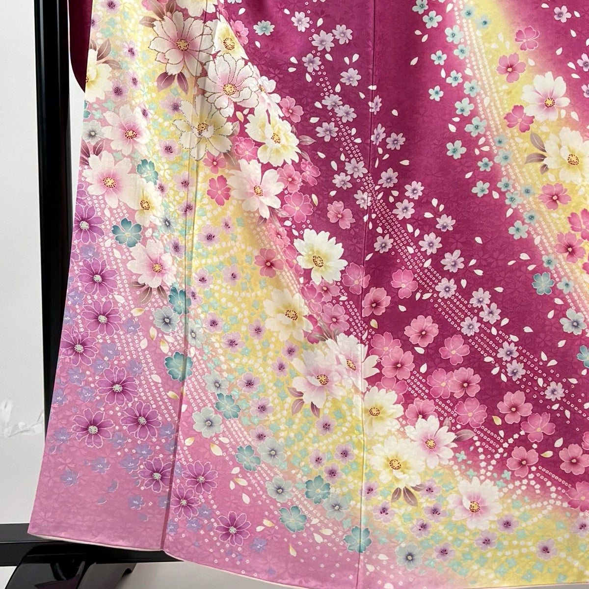 美品】 振袖 身丈160cm 裄丈66cm M 袷 袋帯フルセット 草花 箔 ぼかし