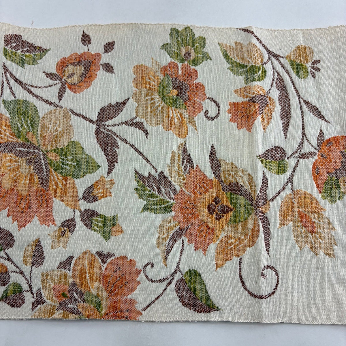 美品】 名古屋帯 優品 八寸名古屋帯 松葉仕立て 紬地 花唐草 クリーム