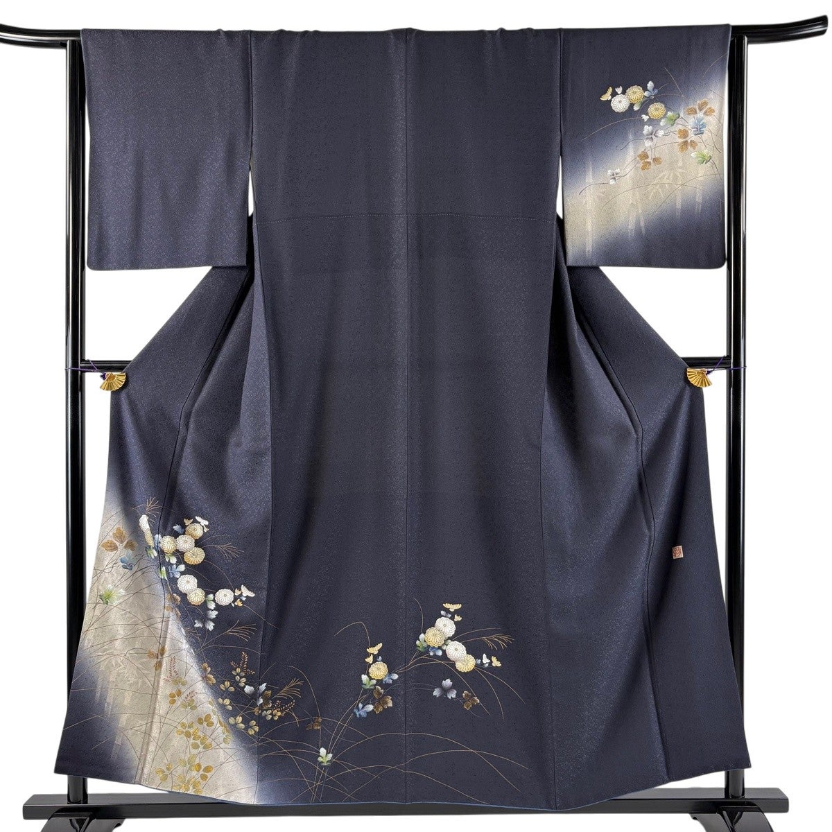 付下げ　絽　洗える　灰黄色　秋草柄　身丈162.5裄65.5 美品】 付下げ 身丈151.5cm 裄丈63cm S 薄物 絽 秋草 流水 刺繍 青灰色