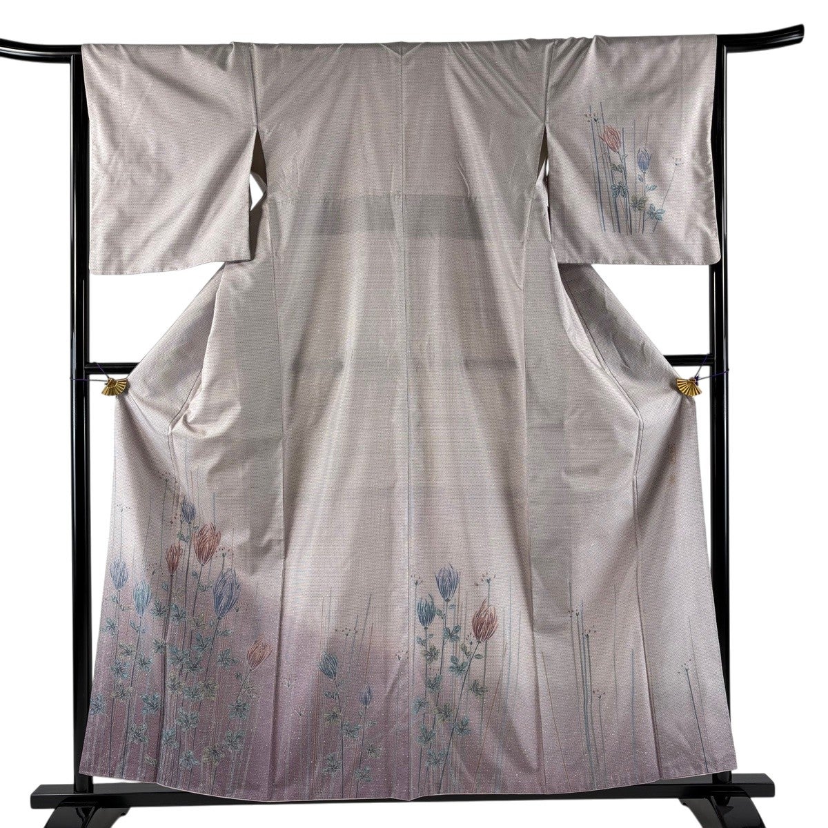 付下げ 身丈164cm 裄丈64.5cm M 袷 鏡裏文 菊 蘇州刺繍 ぼかし 薄緑