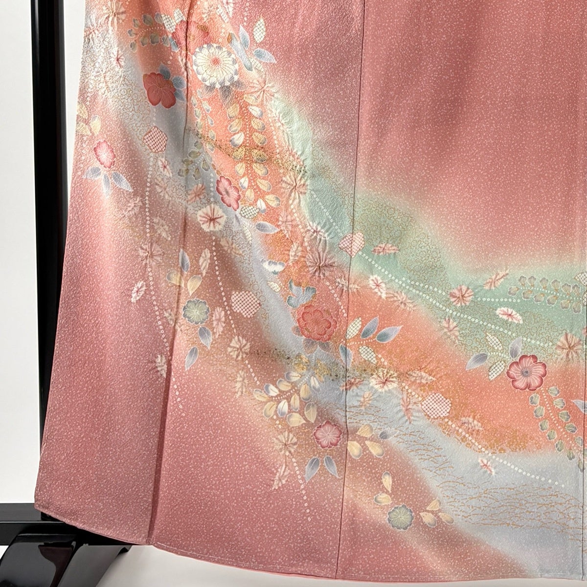 訪問着 身丈163cm 裄丈65cm M 袷 草花 霞 絞り 金彩 濃ピンク 正絹 秀