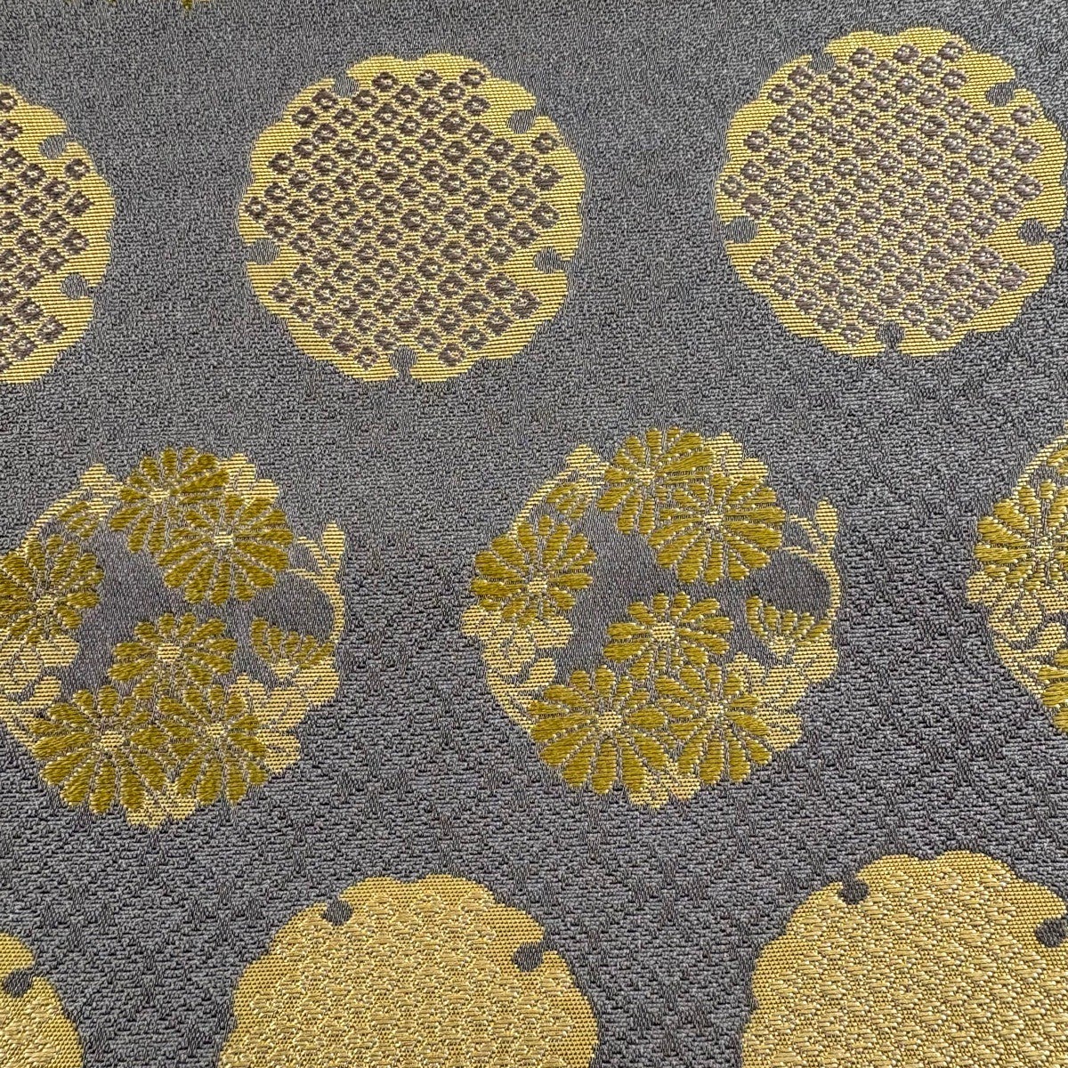専用おまとめ　m378 雪輪 箔 散らし文 六通 袋帯 正絹 美品】 袋帯 秀品 箔屋清兵衛 落款あり 西陣織 雪輪 梅 箔 茶紫 六通