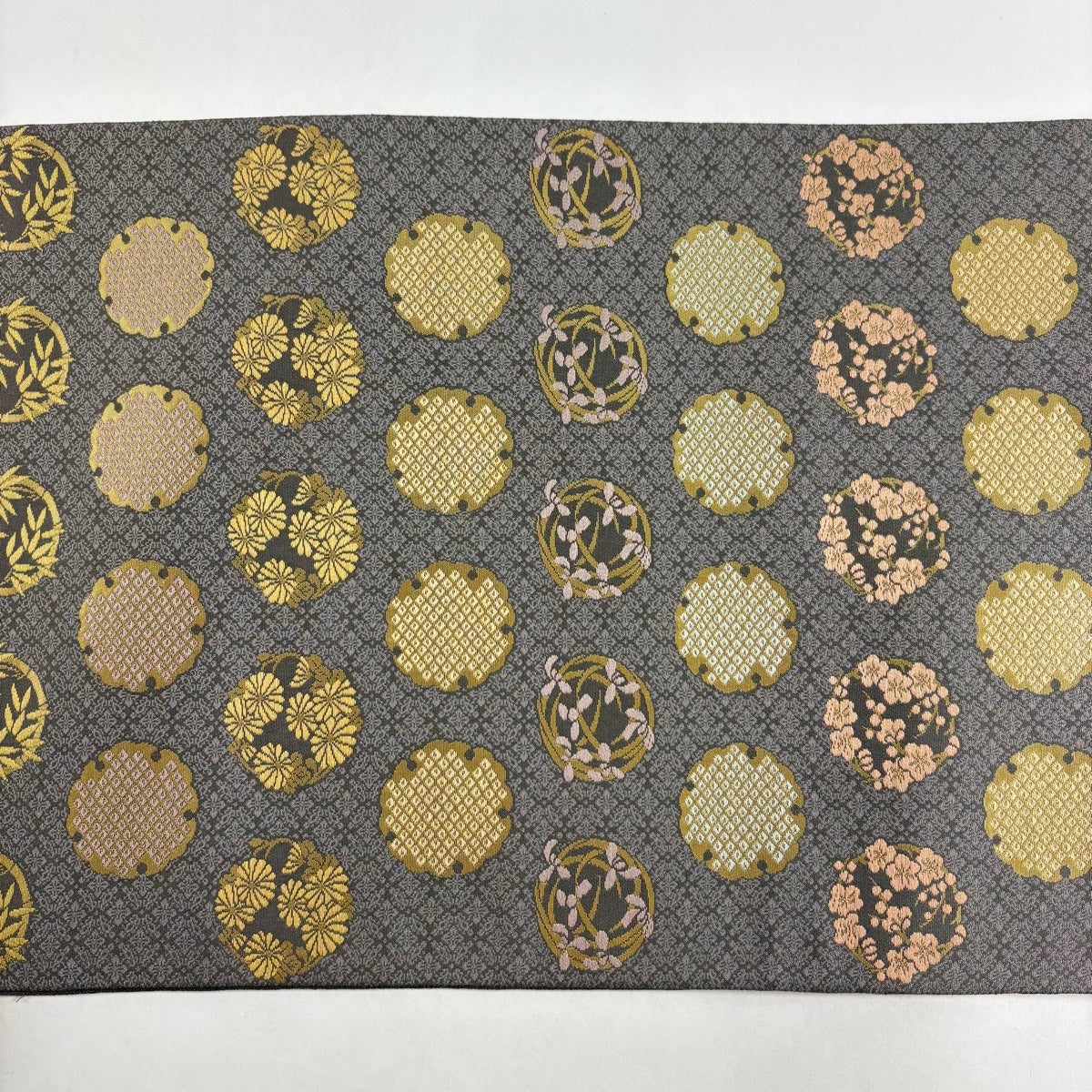 美品】 袋帯 秀品 箔屋清兵衛 落款あり 西陣織 雪輪 梅 箔 茶紫 六通