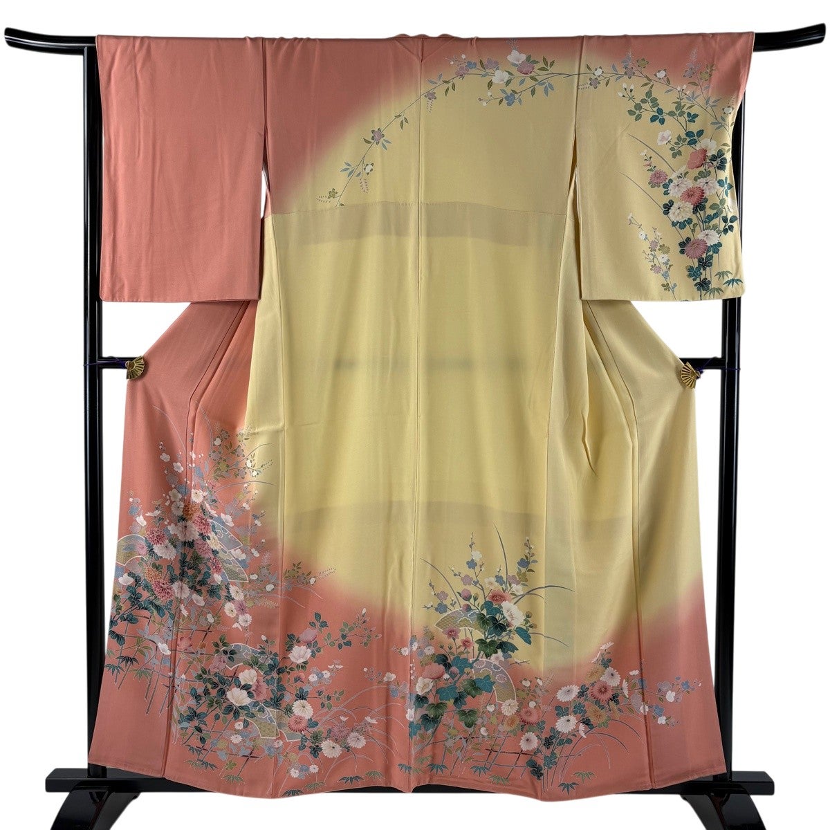 ★専用★美品 訪問着 赤 縮緬地 京友禅 扇面 牡丹 金駒刺 身丈159cm 美品】 訪問着 身丈157.5cm 裄丈66.5cm M 袷 菊 扇面 金彩 ぼかし