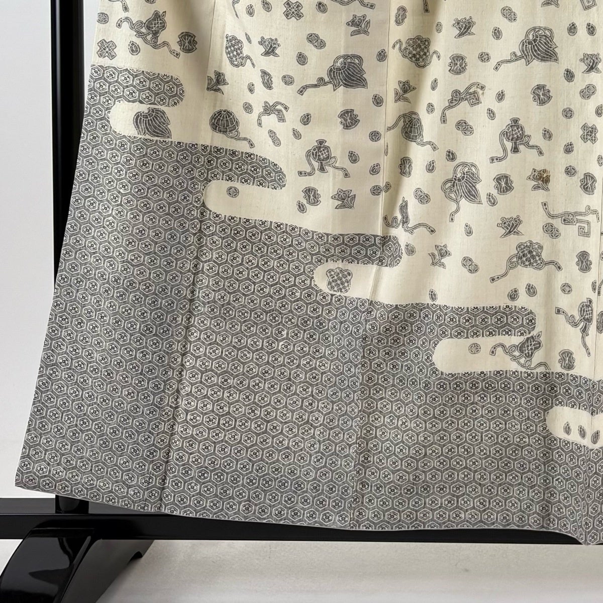付下げ 身丈158.5cm 裄丈64cm 正絹 秀品 【中古】 付下げ 身丈154cm 裄丈64cm 正絹 秀品 【中古】の通販 by バイセル