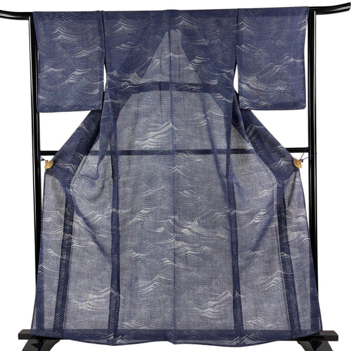 小紋 身丈154.5cm 裄丈67cm M 薄物 絽 鯉 縦縞 墨色 正絹 秀品｜中古