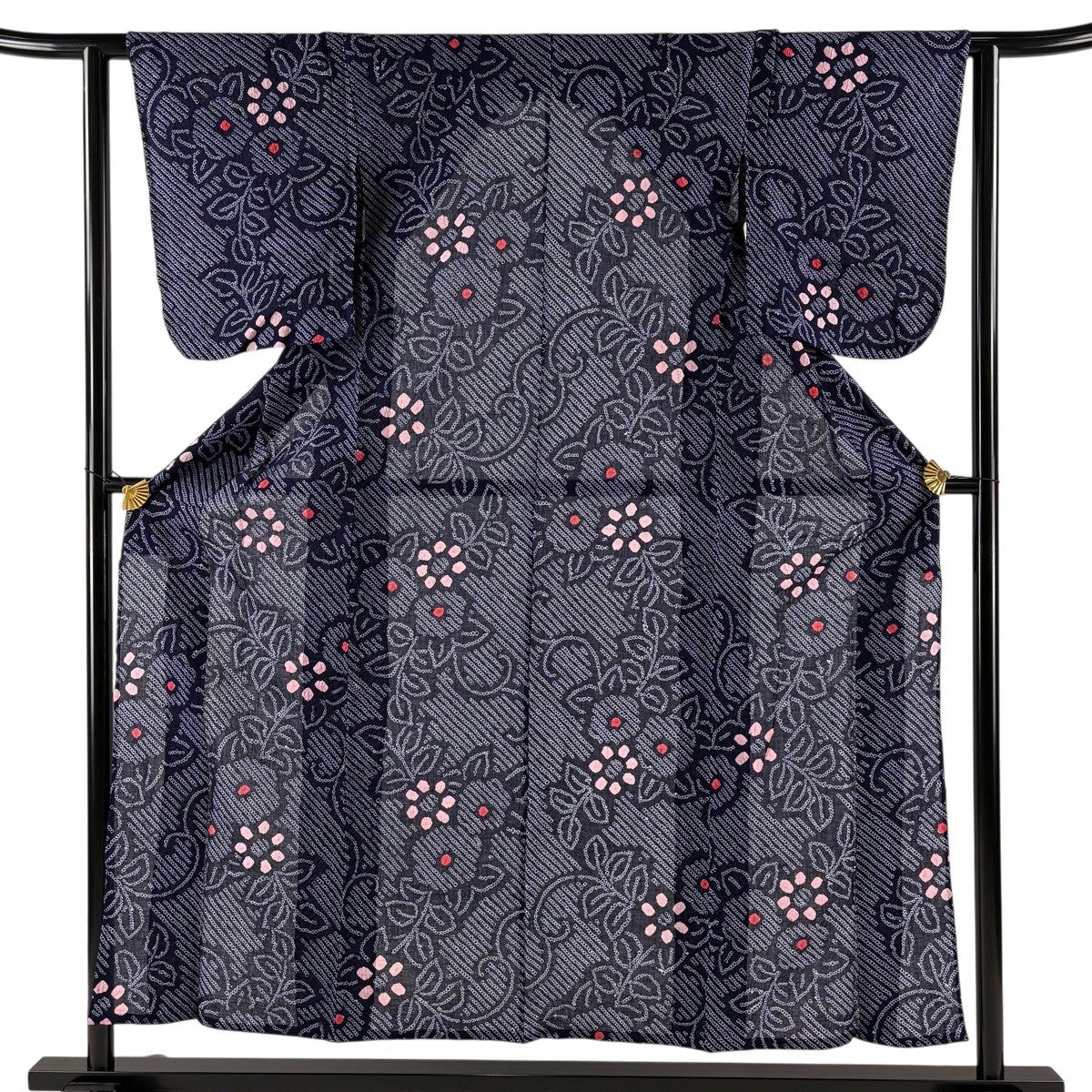 浴衣　総絞り　紺色　身丈143cm 美品】 浴衣 身丈154cm 裄丈61cm S 絞り浴衣 椿 草花 紺色 綿 名品