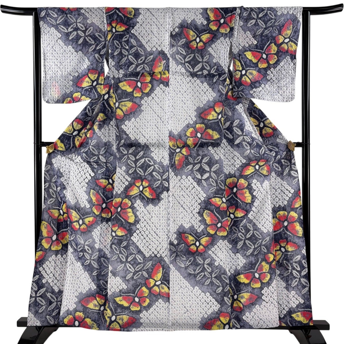 美品】 浴衣 身丈161cm 裄丈64cm M 絞り浴衣 蝶 灰紫 綿 名品｜中古