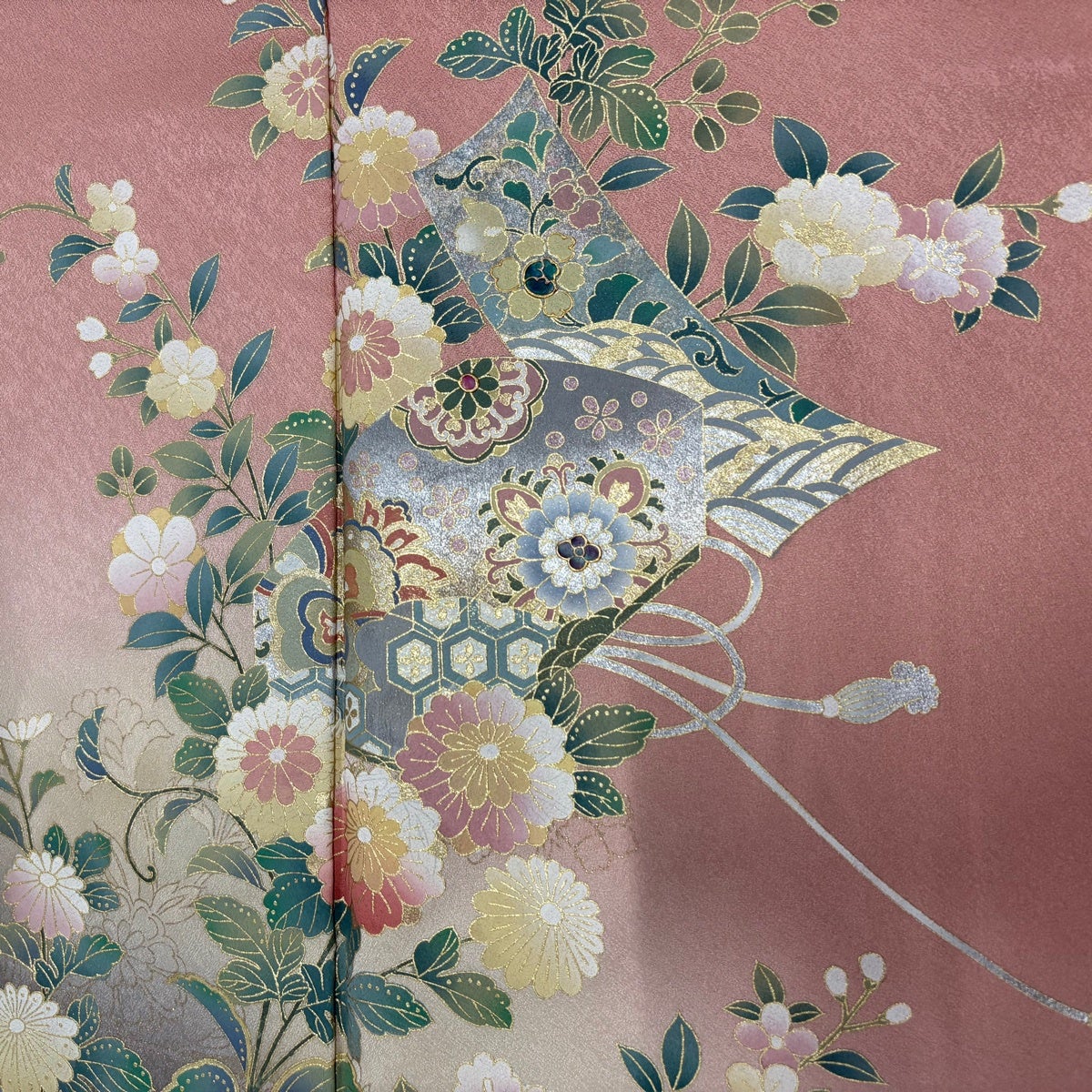 訪問着 身丈162cm 裄丈64.5cm M 袷 文箱 草花 金銀彩 螺鈿 ピンク 正絹