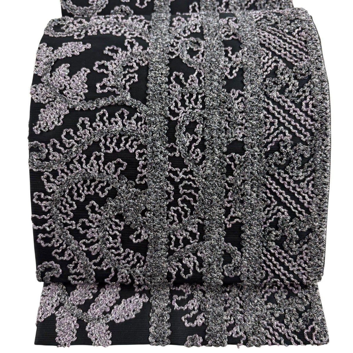 美品】 袋帯 名品 無月 葉 幾何学 箔 墨色 六通 正絹｜中古・古着