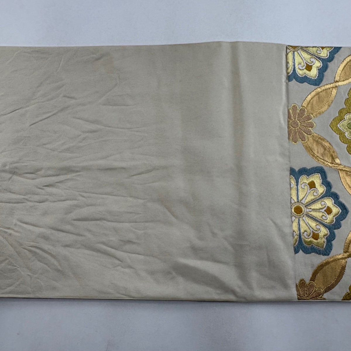 袋帯 名品 川島織物 落款あり 華文 菊 金糸 ベージュ 六通 正絹｜中古