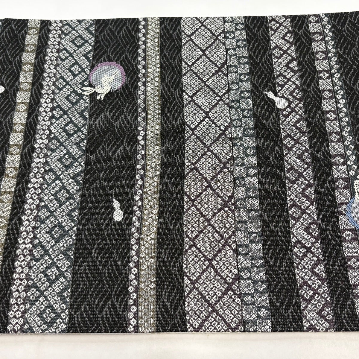 美品】 袋帯 逸品 やまと リバーシブル 雪輪 七宝 箔 青灰色 お太鼓柄