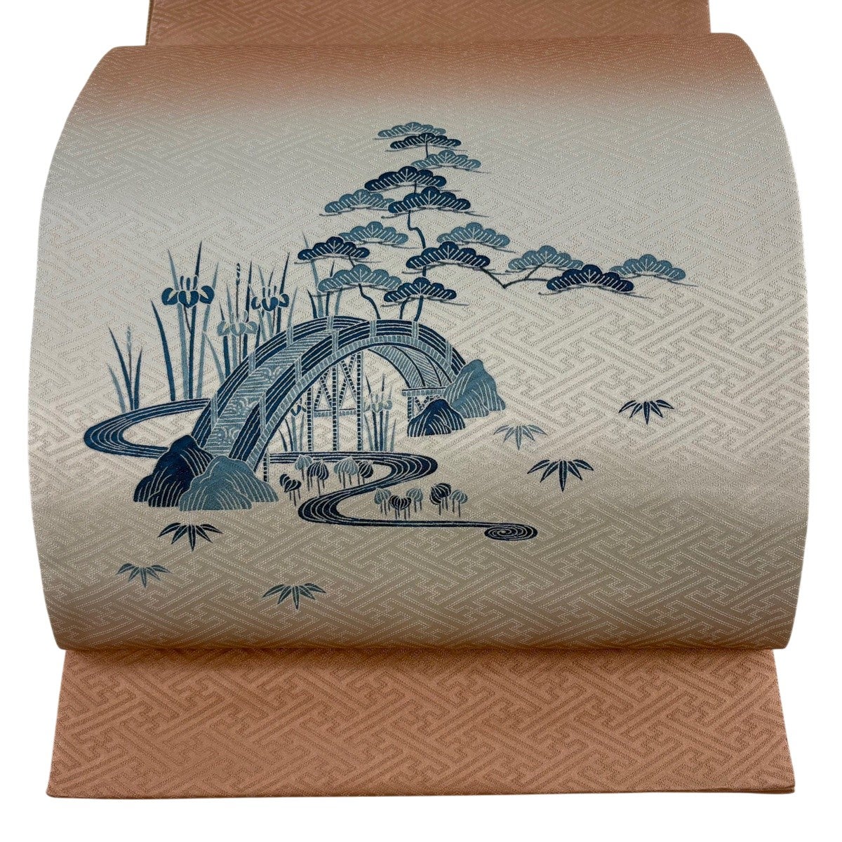 美品】 袋帯 逸品 田畑喜八 落款あり 太鼓橋 松竹 銀糸 ピンクベージュ