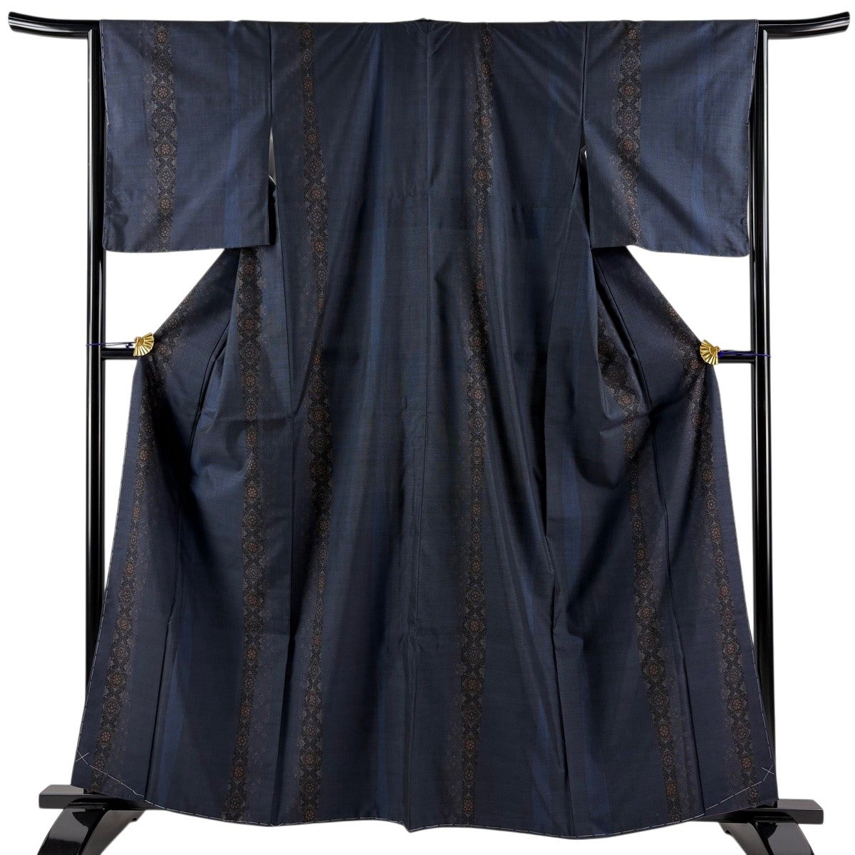 美品】 大島紬 身丈158cm 裄丈62cm S 袷 純泥染 証紙あり 華文 焦茶色