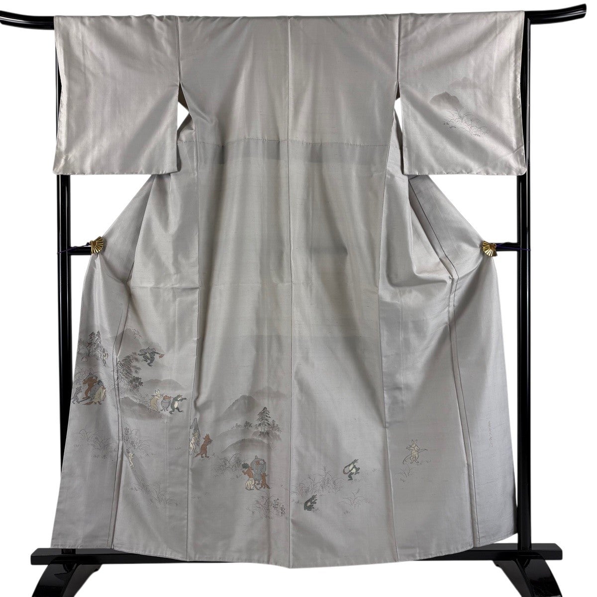 セール24時まで！　単衣　紬　花唐草模様　裄67cm　正絹 美品】 付下げ 身丈156cm 裄丈62.5cm S 単衣 紬地 器物 花唐草 刺繍