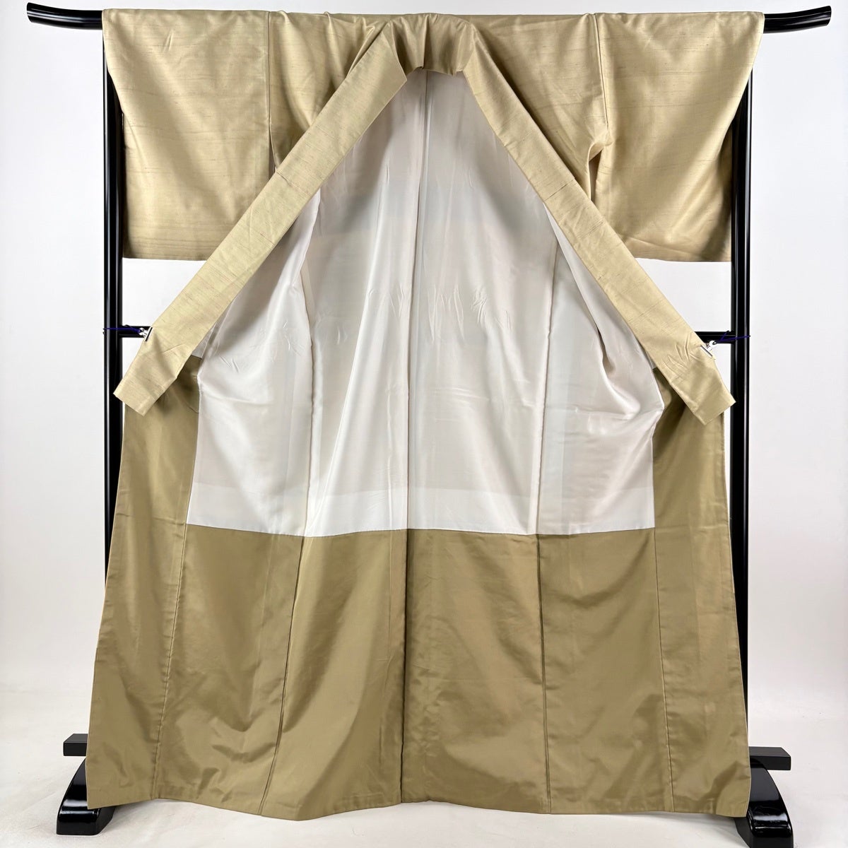 美品】 付下げ 身丈168cm 裄丈68cm L 袷 紬地 山並み 霞 薄茶色 正絹