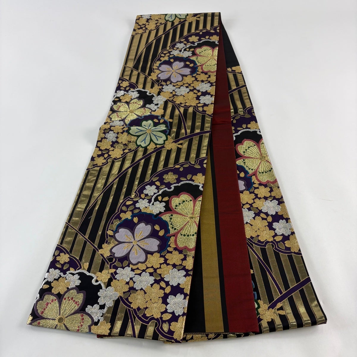 袋帯 秀品 振袖向き 桜 花びら 金銀糸 箔 黒 六通 正絹｜中古・古着