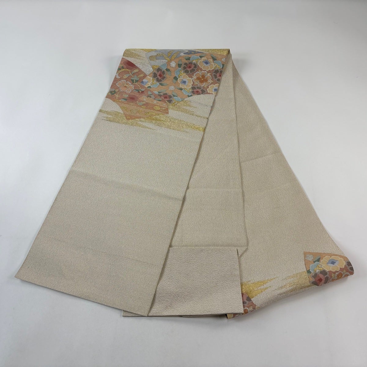 名古屋帯 秀品 八寸名古屋帯 松葉仕立て 草花 扇面 金銀糸 ベージュ