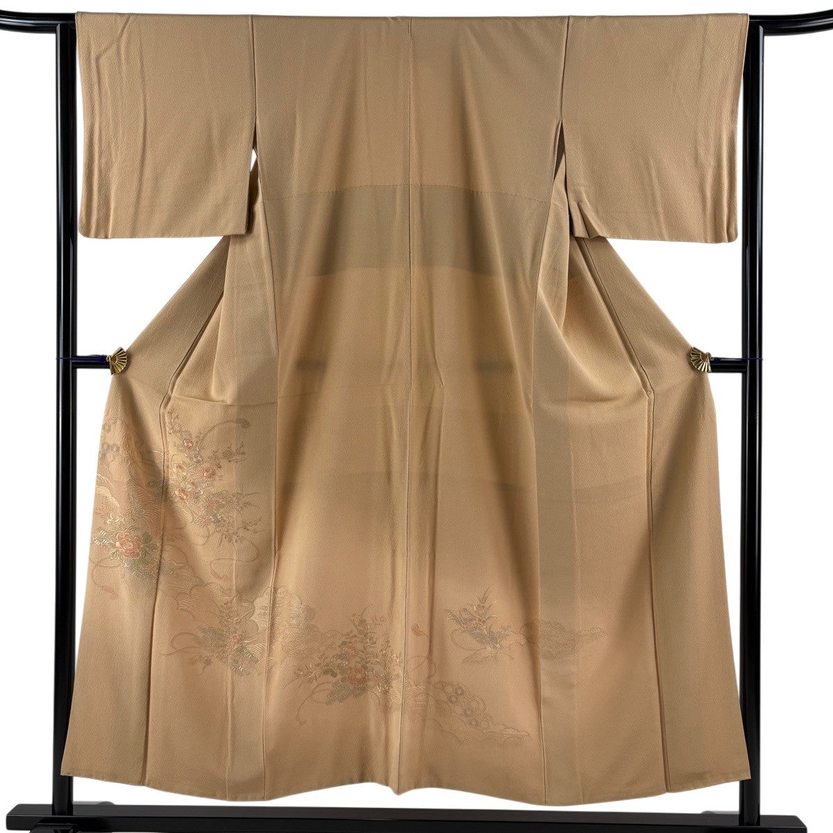 紬 身丈160cm 裄丈64cm 正絹 秀品 【中古】 紬 身丈160cm 裄丈64cm 正絹 秀品 【中古】の通販 by バイセル ラクマ