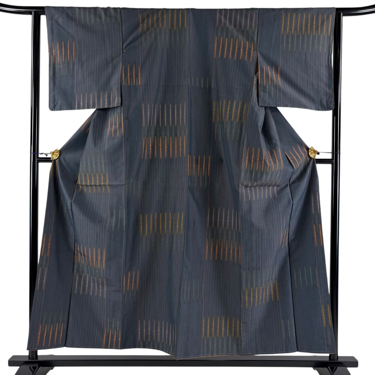 美品】 紬 身丈158cm 裄丈63.5cm S 単衣 絣柄 濃紺 正絹 名品｜中古