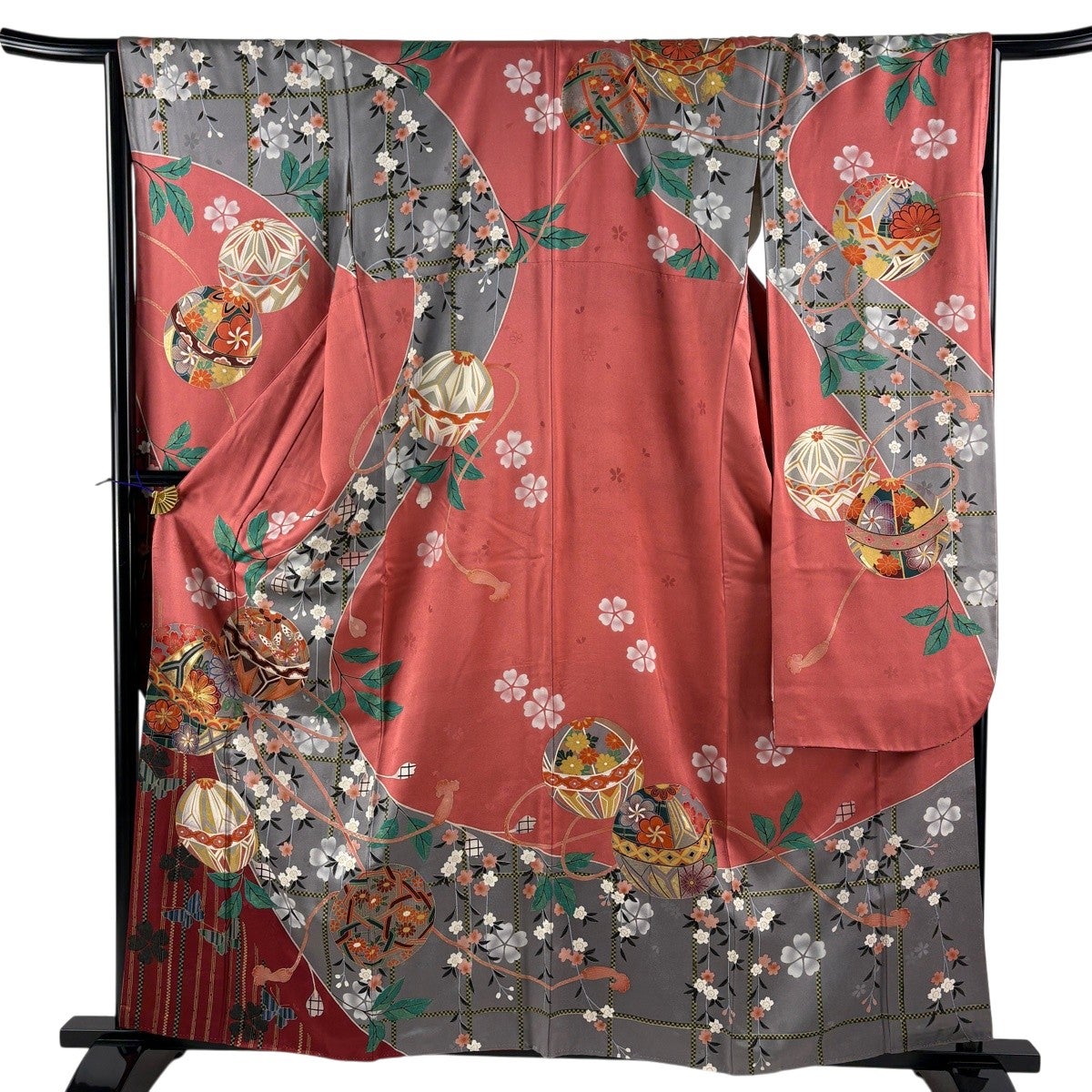 振袖 身丈158.5cm 裄丈66cm M 袷 手鞠 枝垂れ桜 金糸 金彩 茜色 正絹
