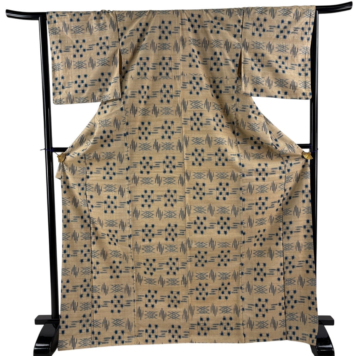 美品】 紬 身丈161cm 裄丈64cm M 袷 絣 幾何学 ベージュ 正絹 名品