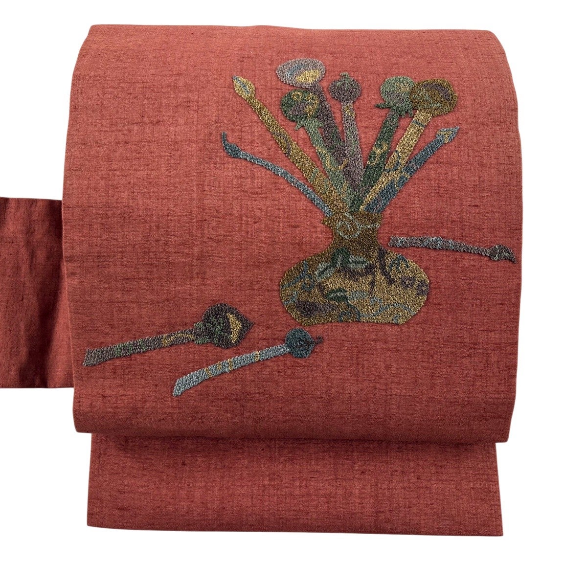 名古屋帯 秀品 紬地 草花 相良刺繍 ぼかし 茶色 正絹｜中古・古着