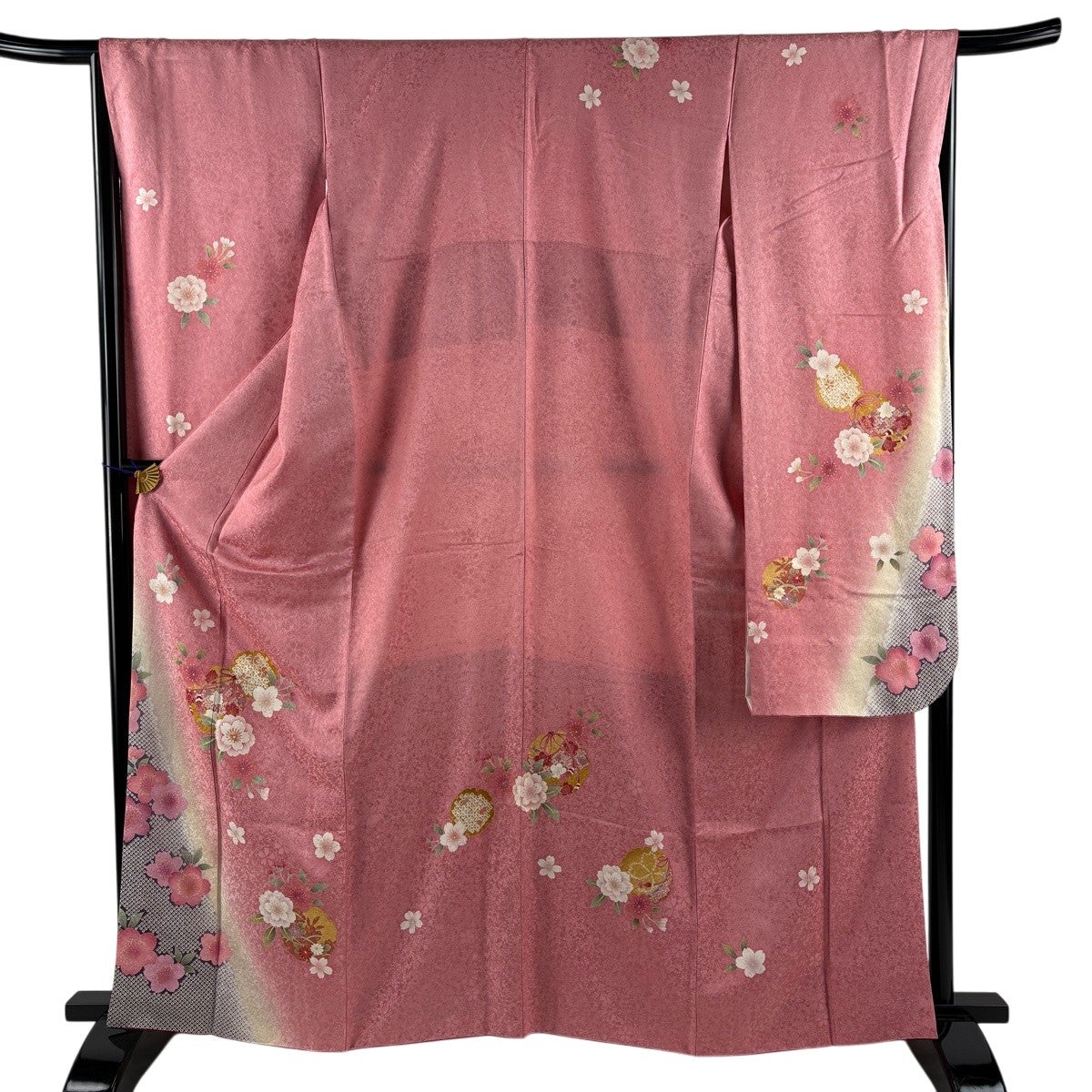 未使用品 振袖 絞り 刺繍 雪輪 綸子地 ブラウン 身丈168.5cm 正絹 振袖 身丈163.5cm 裄丈66cm M 袷 雪輪 桜 金彩 箔 ピンク 正絹 秀品