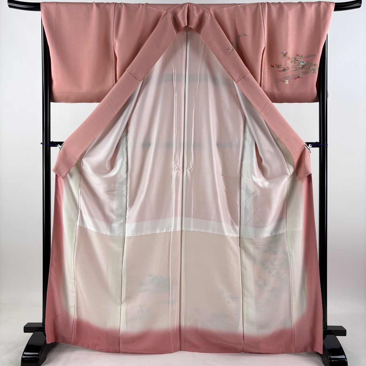 付下げ 身丈169cm 裄丈70cm L 袷 花筏 波 刺繍 金糸 ピンク 正絹 秀品