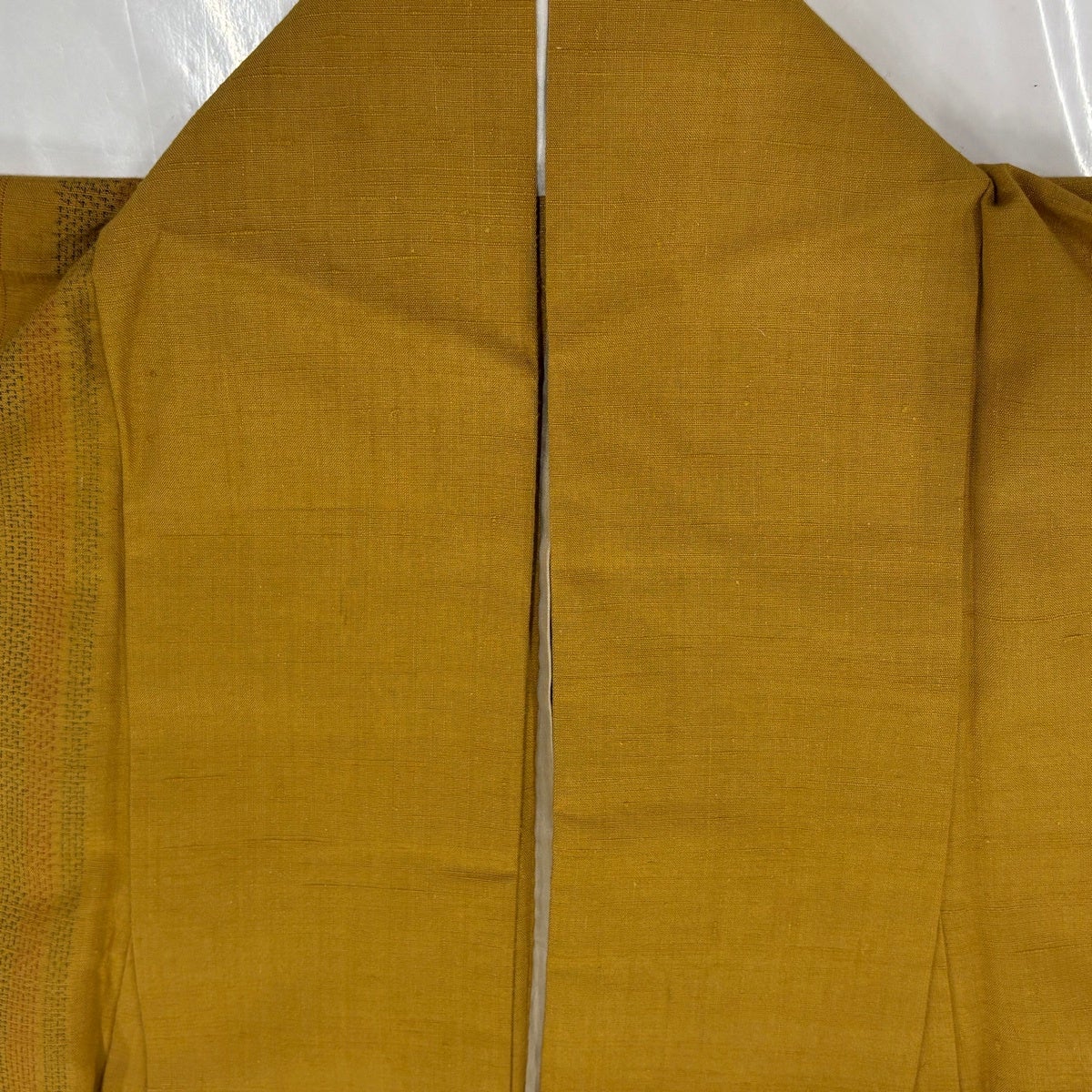 美品】 紬 身丈158cm 裄丈64cm M 単衣 縦縞 山吹茶色 正絹 秀品｜中古