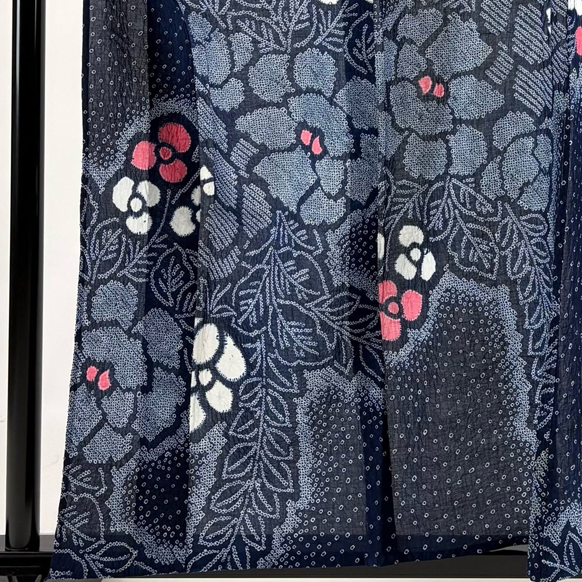 浴衣 身丈157cm 裄丈66.5cm M 絞り浴衣 草花 藍色 綿 名品｜中古・古着