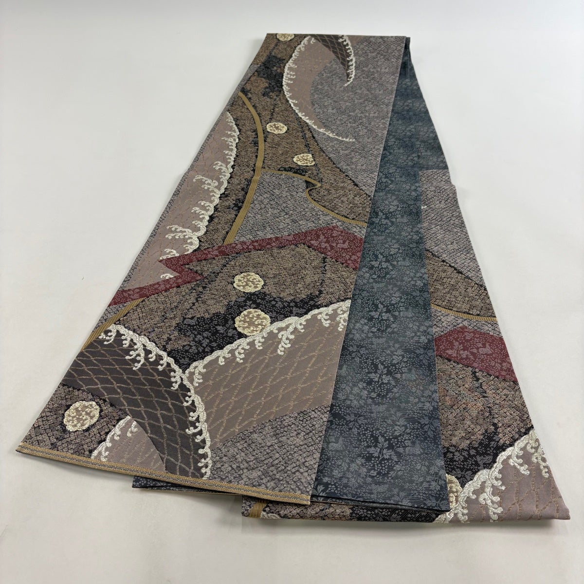 美品】 袋帯 名品 波頭 網目 箔 灰紫 六通 正絹｜中古・古着