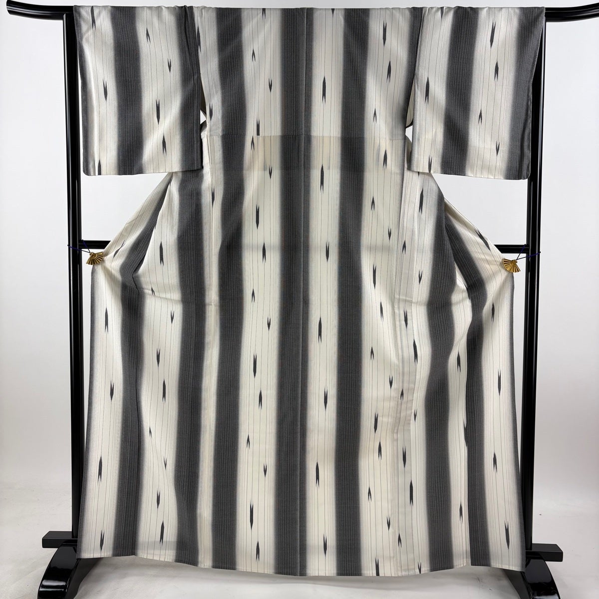 美品】 紬 身丈157cm 裄丈66cm M 単衣 名古屋帯セット 矢絣 縞