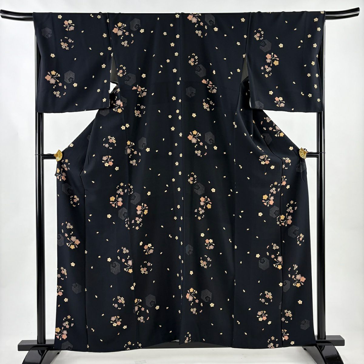 美品】 小紋 身丈162.5cm 裄丈65.5cm M 袷 格子柄 えんじ色 正絹 秀品