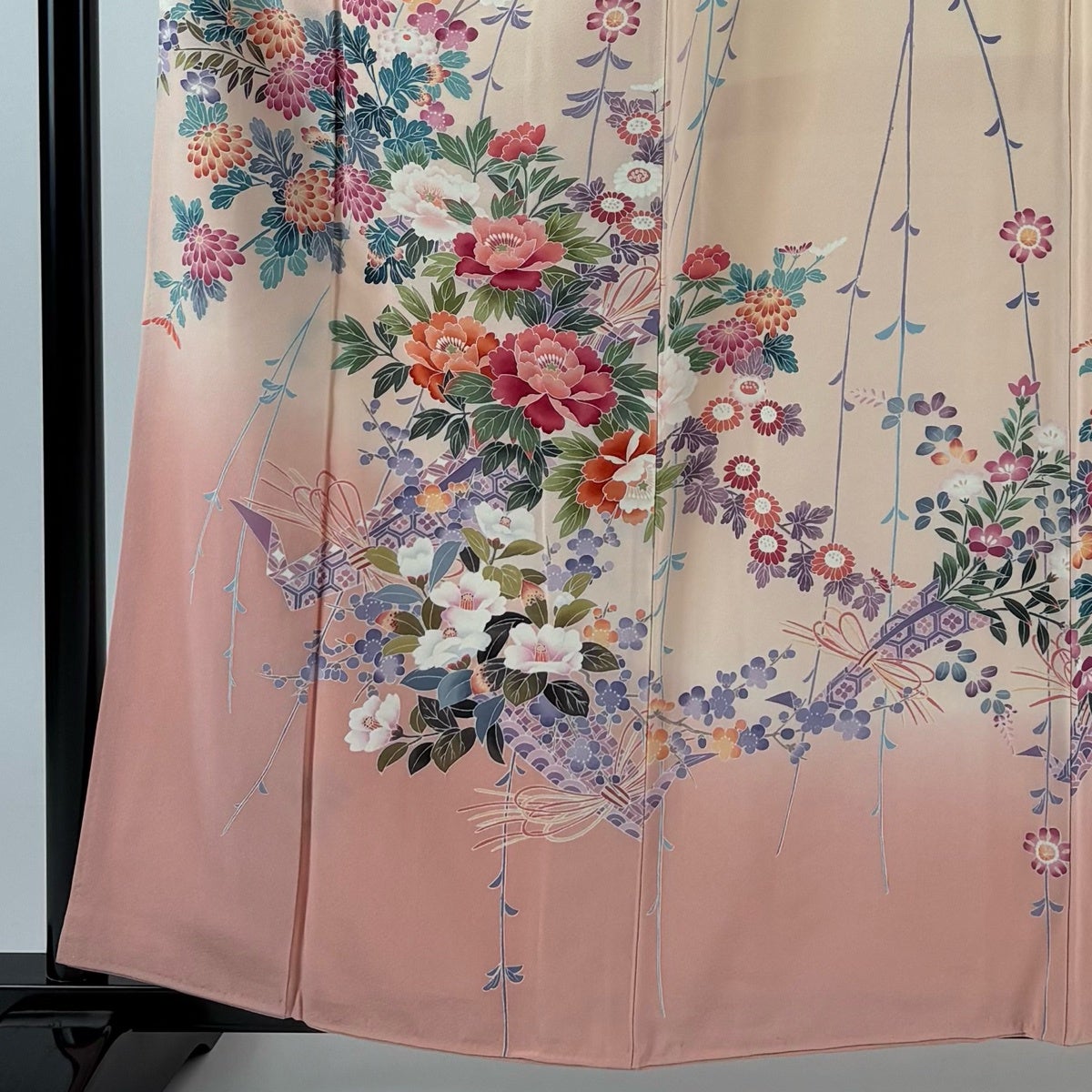 訪問着 美品 名品 身丈160cm 裄丈63cm 正絹 【中古】 訪問着 身丈160cm 裄丈63.5cm S 袷 雪芝 幾何学模様 金彩 絞り 黒 正絹
