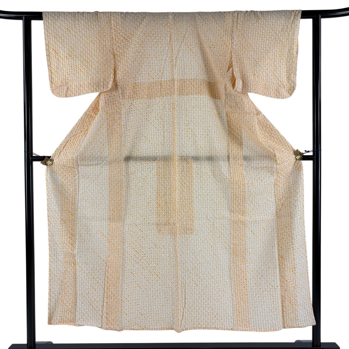 浴衣 美品 秀品 身丈151cm 裄丈63cm 綿 【中古】 浴衣 身丈151.5cm 裄丈63cm S 絞り浴衣 草花 流水 黒 綿 名品 中古
