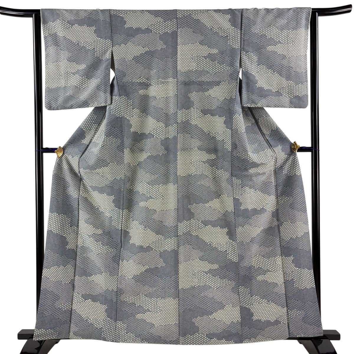 小紋 着物 中古 正絹 袷 カジュアル 葉っぱ模様 オフホワイト 緑系色 身丈175cm 裄68.5cm L トール きもの北條 A1218-12 小紋 着物 中古 正絹 袷 カジュアル 葉っぱ模様 オフホワイト 緑系色