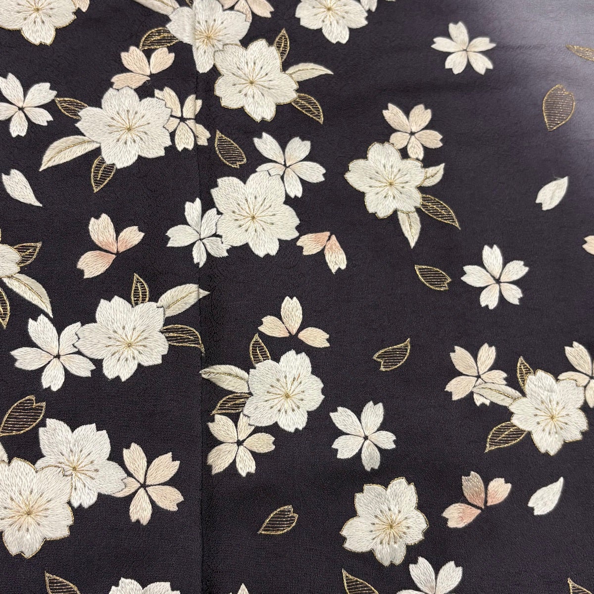 訪問着 身丈166.5cm 裄丈70cm L 袷 桜 花びら 刺繍 金糸 灰紫 正絹