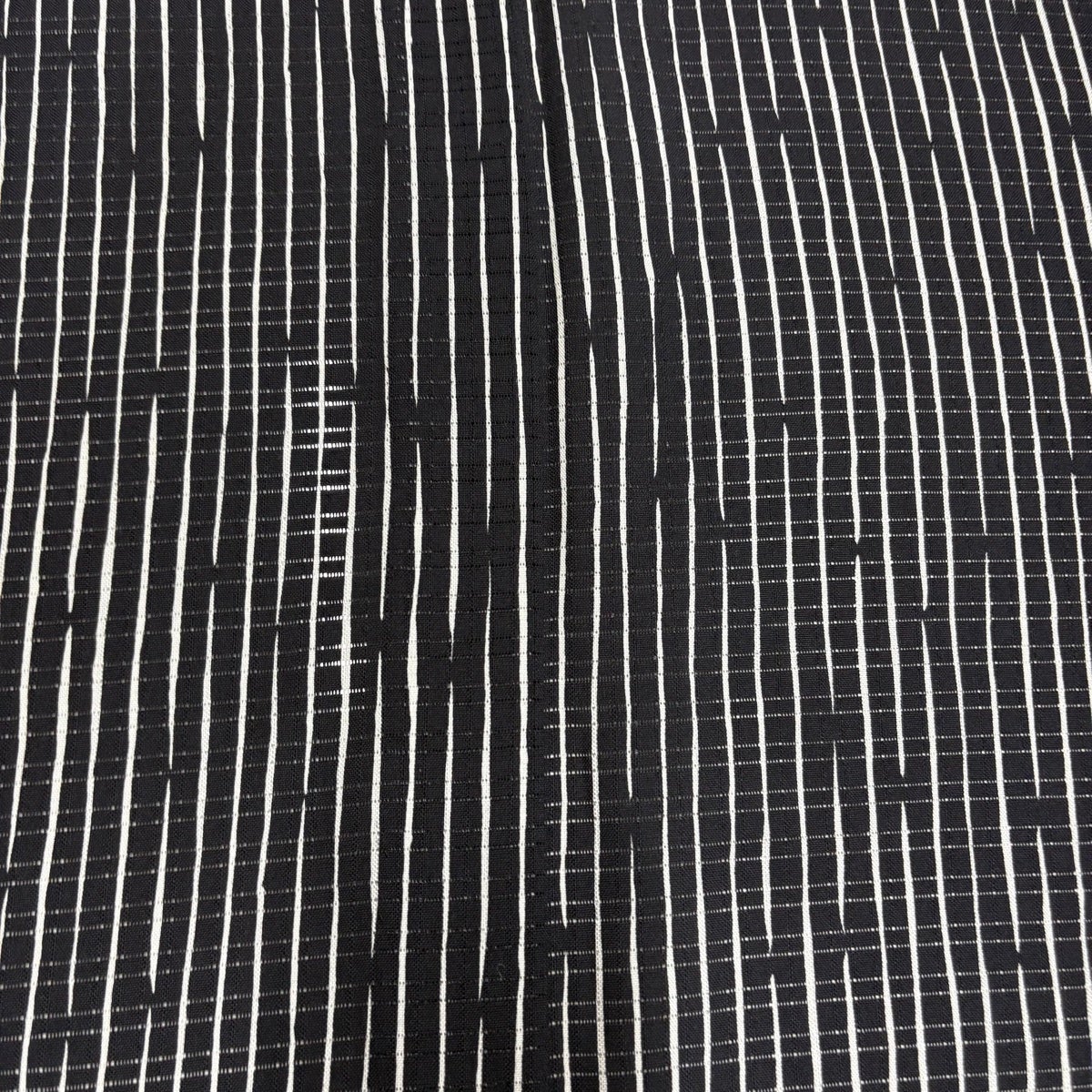 美品】 小紋 身丈154.5cm 裄丈63.5cm S 薄物 絽 縦縞模様 幾何学模様