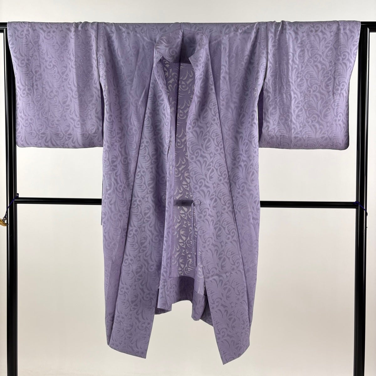美品】 道中着 身丈112cm 裄丈67cm M 和装コート 地紋 薄紫 正絹 逸品