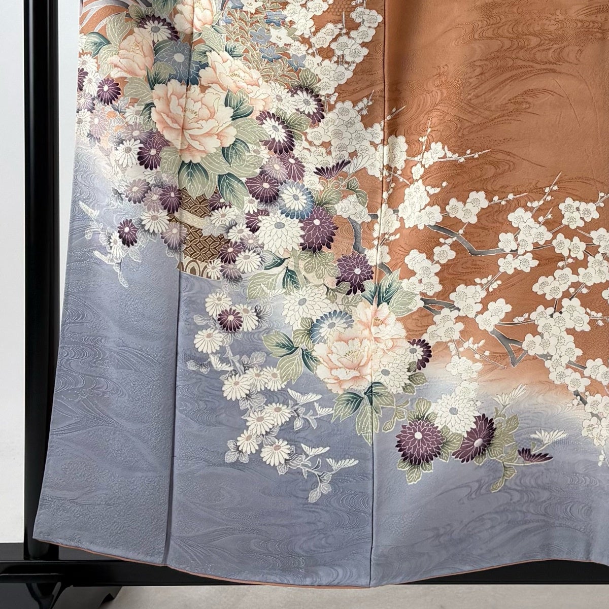訪問着 身丈157.5cm 裄丈66.5cm M 袷 草花 花器 金彩 ぼかし 薄茶色