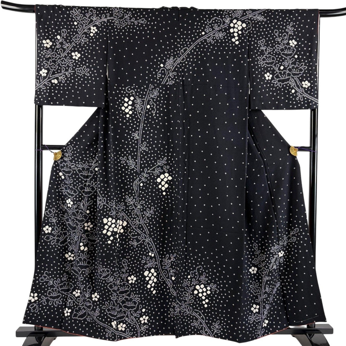美品】 訪問着 身丈157.5cm 裄丈66.5cm M 袷 枝花 絞り 黒 正絹 秀品