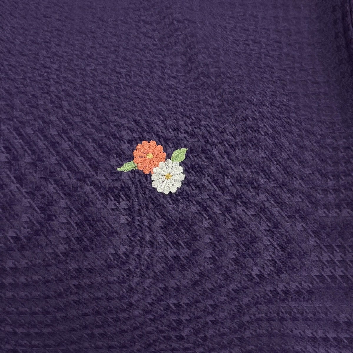 美品】 小紋 身丈158cm 裄丈66cm M 袷 菊 草花 金糸 刺繍 紫 正絹 秀品