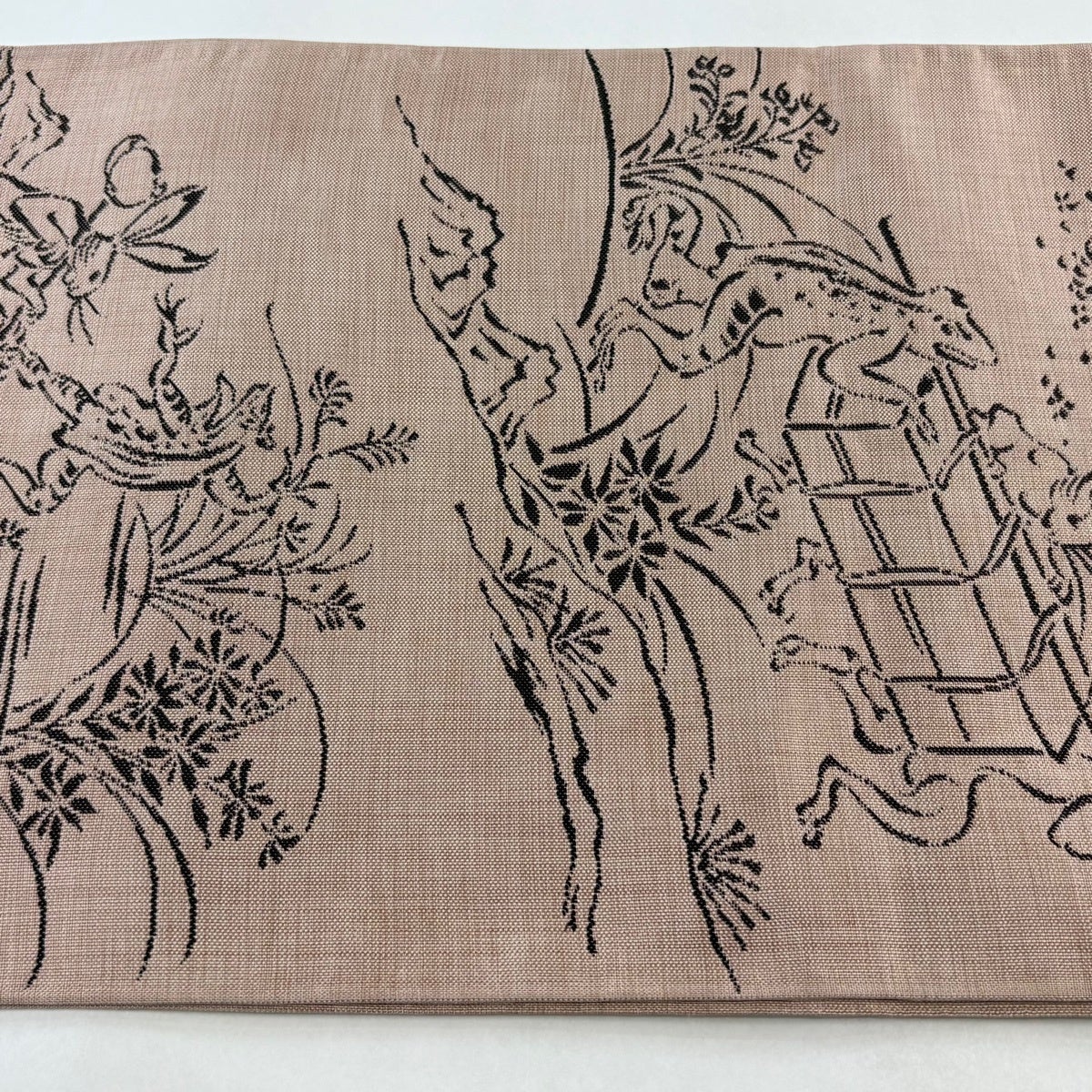 美品】 袋帯 逸品 鳥獣戯画 ピンクベージュ 全通 正絹｜中古・古着