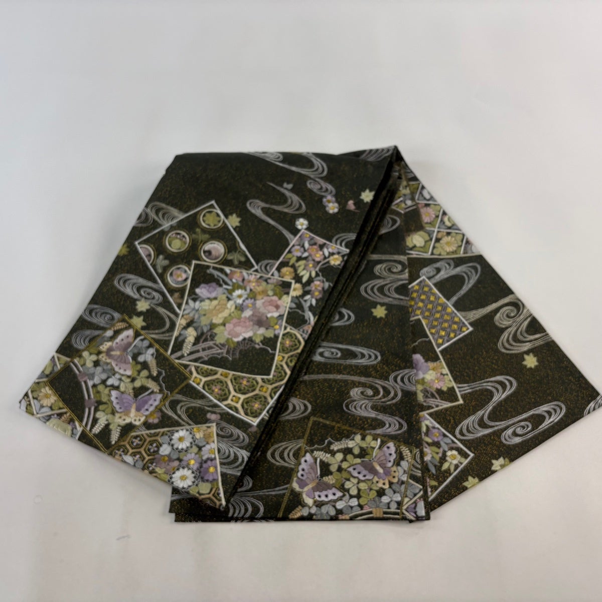 刺繍 六通 袋帯 金糸 正絹 未使用品 美品】 袋帯 逸品 草花 蝶 金糸 刺繍 深緑 六通 正絹｜中古・古着