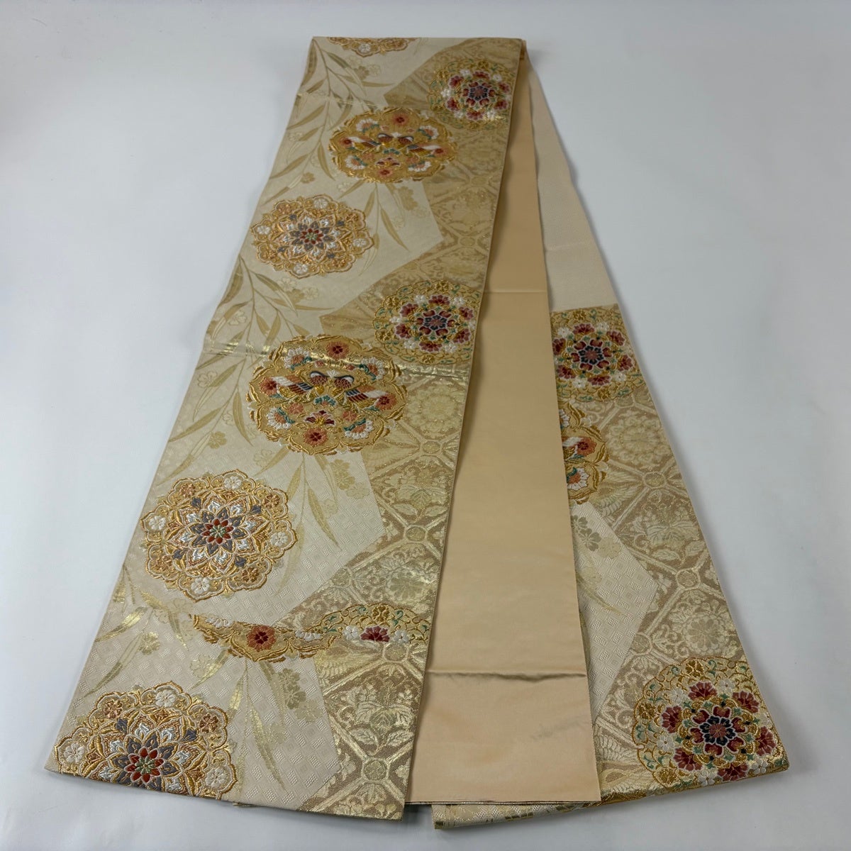 美品】 袋帯 秀品 華文 鳥 金銀糸 箔 ベージュ 六通 正絹｜中古・古着