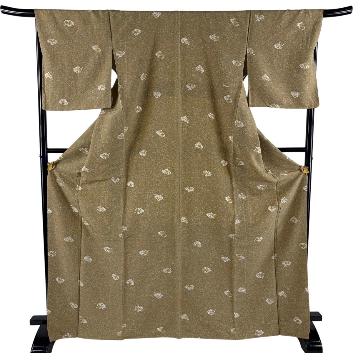 小紋 美品 名品 身丈164cm 裄丈66cm 正絹 【中古】 美品】 小紋 身丈161cm 裄丈64cm 正絹 名品 【中古】の通販 by