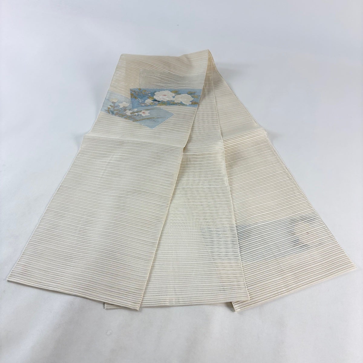 美品】 名古屋帯 秀品 夏帯 絽 松葉仕立て 草花 扇面 金銀糸 クリーム
