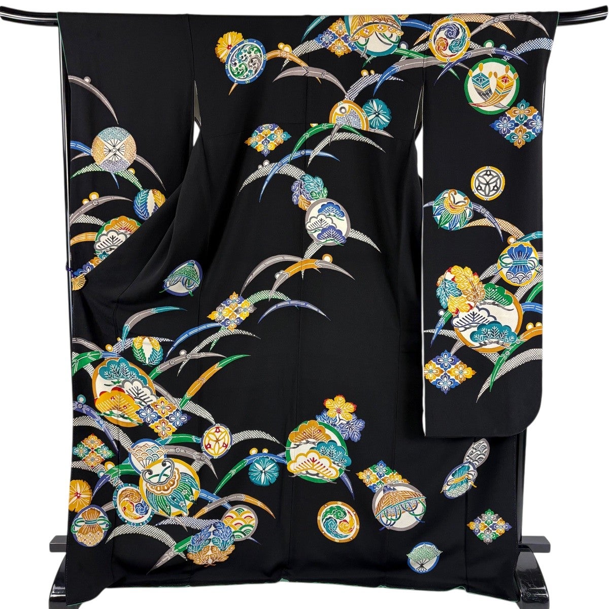 美品】 振袖 身丈173cm 裄丈67cm M 袷 五味桂子 落款あり 笠松 花菱