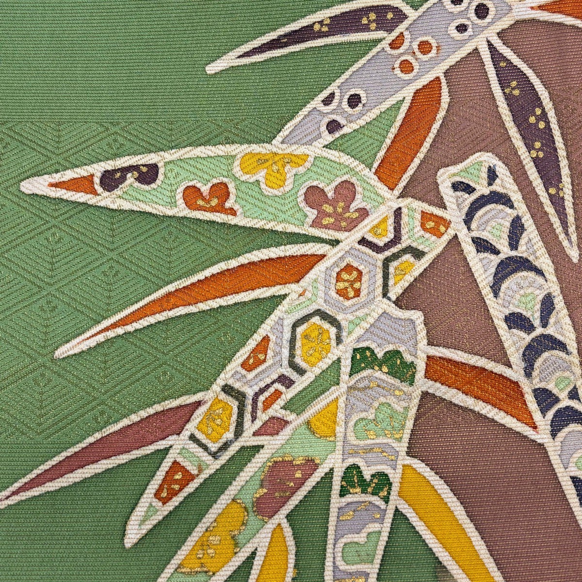 袋帯 秀品 落款あり 松竹梅 有職文様 金糸 抹茶色 お太鼓柄 正絹｜中古